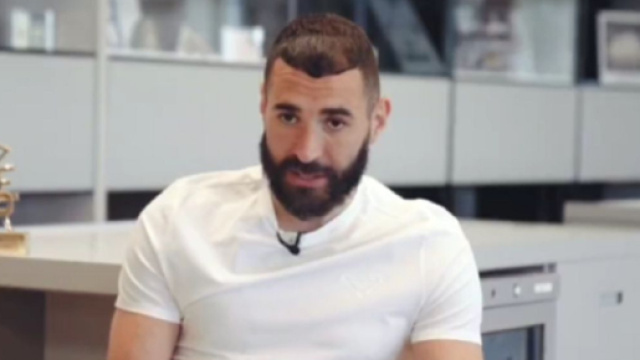 Benzema balance un indice de taille sur son apr&egrave;s carri&egrave;re, les fans s'enflamment (capture Onze Mondial)