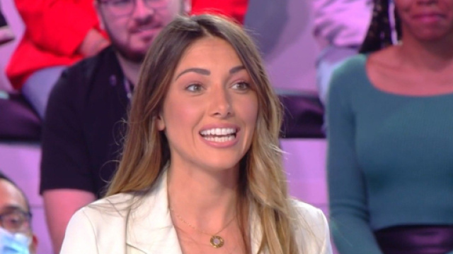 TPMP : Delphine Wespiser nous parle de Benjamin Castaldi. Source : capture d'&eacute;cran C8