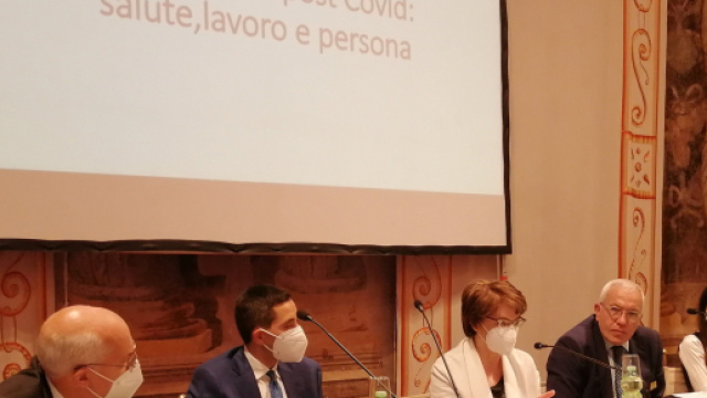 Annamaria Parente (@Am_Parente) / Twitter - twitter.com