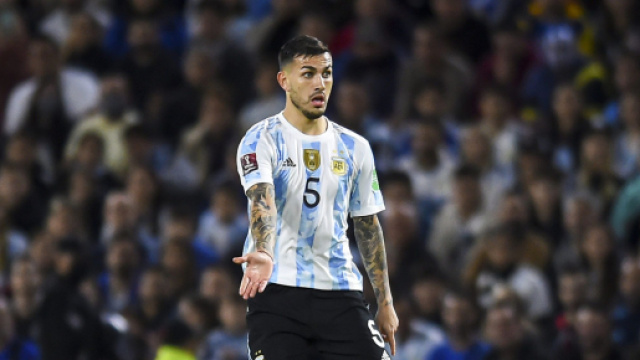Calciomercato Juve, continua il pressing su Paredes: Kean possibile contropartita.