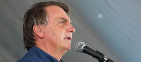 Aborto previsto em lei é críticado por Bolsonaro