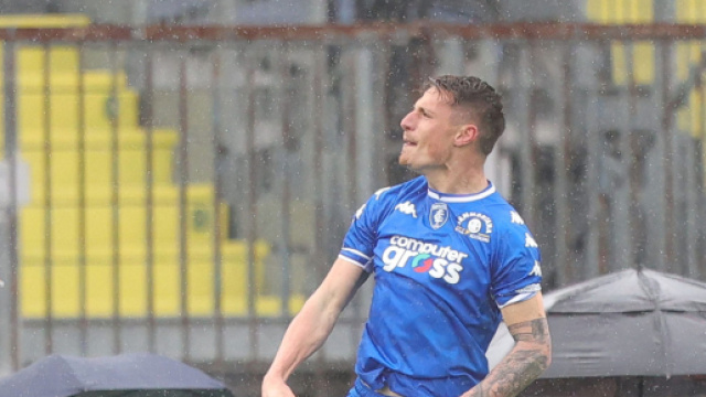 Pinamonti, interesserebbe all'Atalanta e al Monza.