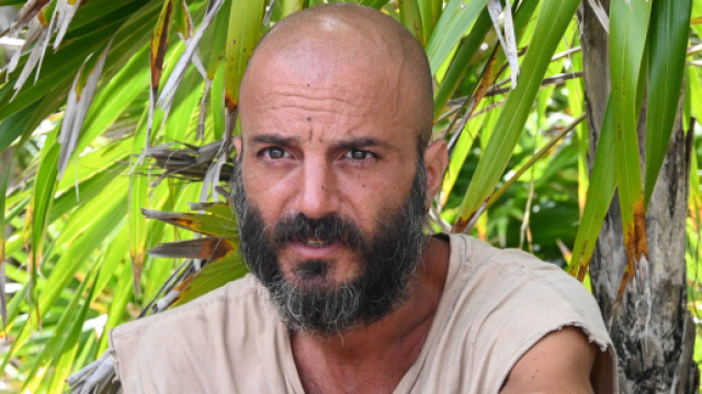 Isola dei famosi 2022, chi &egrave; Nicolas Vaporidis: l'attore ha 40 anni.