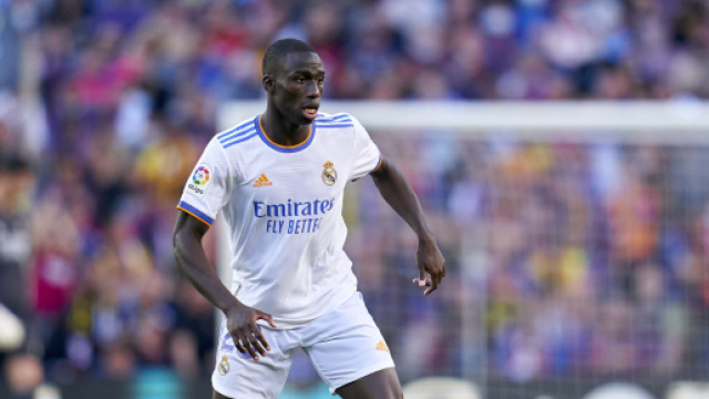Real Madrid, Ferland Mendy idea per la Juve.