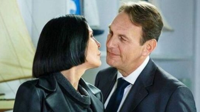 Marina Giordano e Roberto in una scena di Upas
