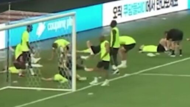 Tottenham : La pr&eacute;paration physique 'brutale' d'Antonio Conte fait le buzz (capture YouTube)