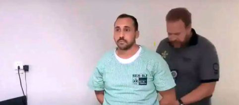 Anestesista preso por abusar de paciente é hostilizado por detentos de Bangu 8