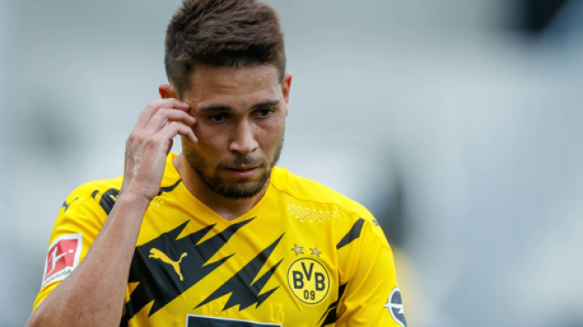 Juve, idea Guerreiro per la corsia mancina.