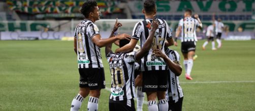 Cear&aacute; impediu o Corinthians de assumir a lideran&ccedil;a (Felipe Santos/Cear&aacute; SC)