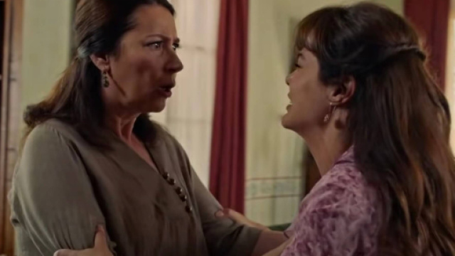 Terra Amara, puntate 18 e 19 luglio: Zuleyha capisce l'inganno di Demir e Hunkar.