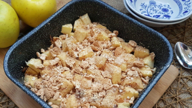 Due ricette vegane a base di frutta semplici e deliziose.