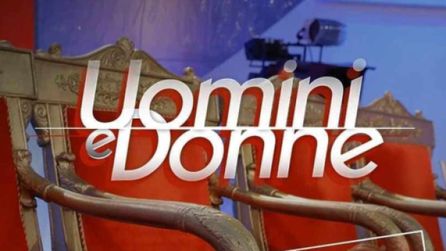 Uomini e Donne, retroscena cast 2022/2023: 'Scelti i tronisti, presto i nomi e i volti'.