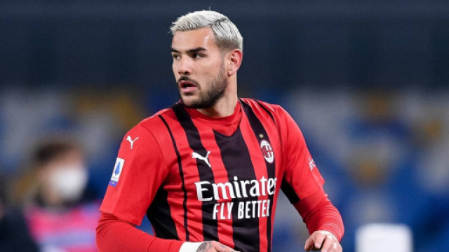 Calciomercato Milan, possibile offerta del Chelsea per Theo e Kalulu.