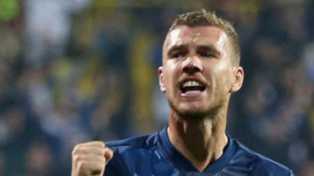 Edin Dzeko piacerebbe alla Juventus.