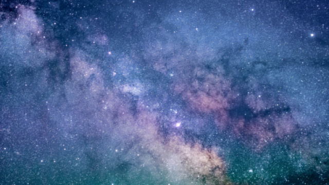 Previsioni zodiacali di gioved&igrave; 21 luglio: Bilancia sognatrice, Acquario &egrave; affettuoso.