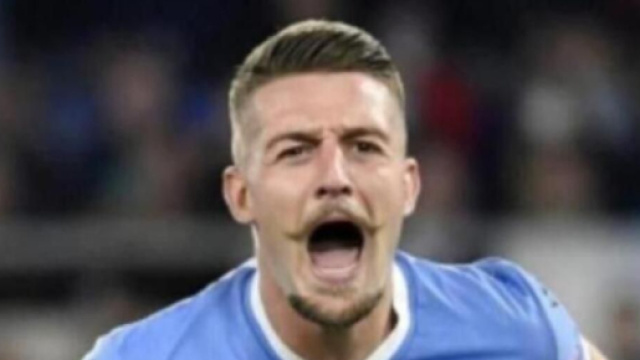 Sergej Milinkovic Savic, centrocampista.