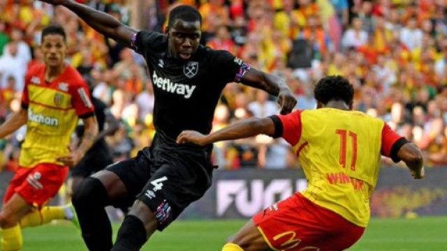 Les supporters de Lens se moquent de Kurt Zouma (capture YouTube)