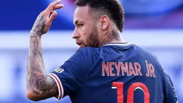 PSG : Premier entrainement avec Galtier, Neymar se fait d&eacute;j&agrave; remarquer en mal (capture YouTube)