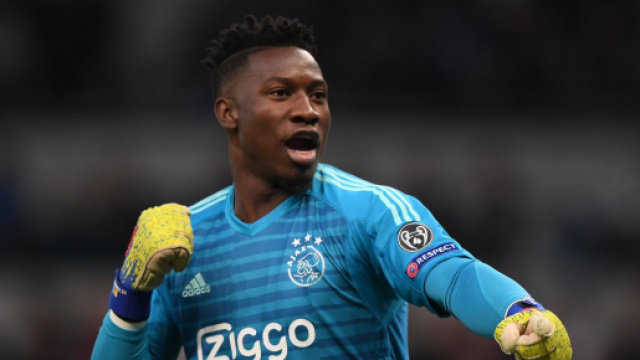 Andr&eacute; Onana (26 anni) pronto per sostituire Handanovic nel corso della stagione.