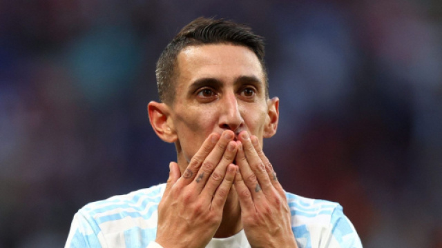Calciomercato: Di Maria sarebbe atteso in serata a Torino, idea Dybala per il Napoli.