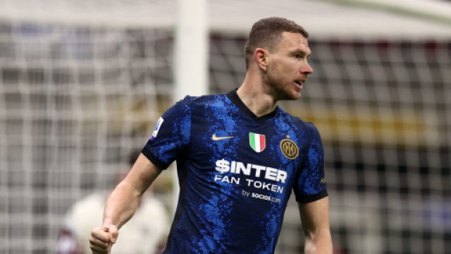 Calciomercato Inter, possibile sondaggio del Monza per Dzeko.