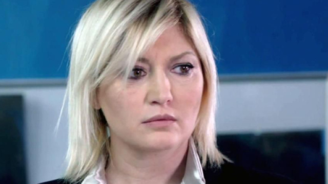 Un Posto al sole: Lara si vendica di Roberto e Marina.