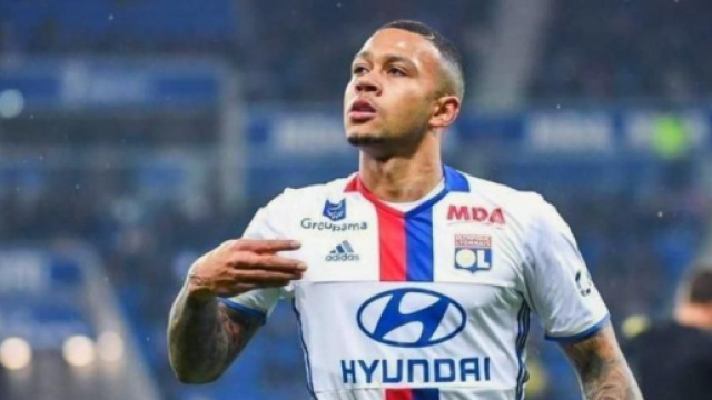 Memphis Depay piacerebbe alla Juve.
