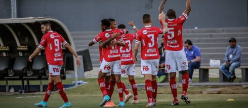 Vila Nova est&aacute; melhorando no segundo turno (Divulga&ccedil;&atilde;o/Vila Nova)