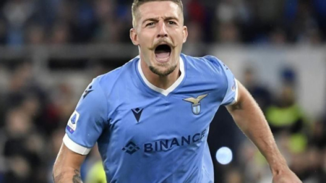 Sergej Milinkovic Savic, centrocampista.