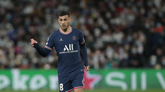 Calciomercato Juventus, si alza il pressing per Paredes a centrocampo.