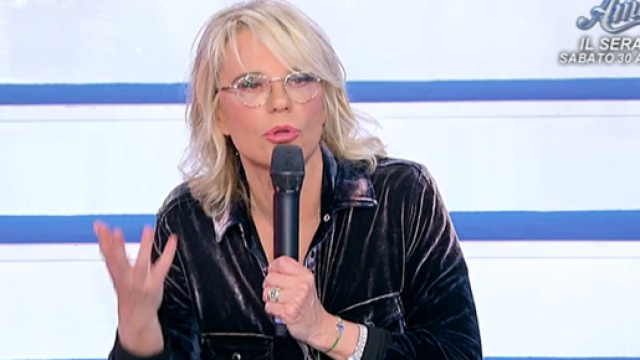 Cambio programmazione Mediaset settembre: slitta Uomini e Donne.