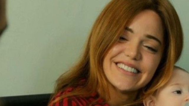 Terra Amara, Zuleya si innamora di Demir.