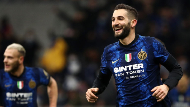 Roma su Gagliardini dell'Inter, Torino su Zurkowski.