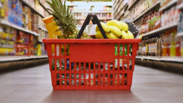 Stangata spesa per le famiglie: 350 euro in pi&ugrave; per mangiare ... - cookist.it