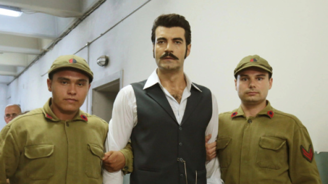 Ascolti tv 24 agosto 2022: boom Terra Amara.