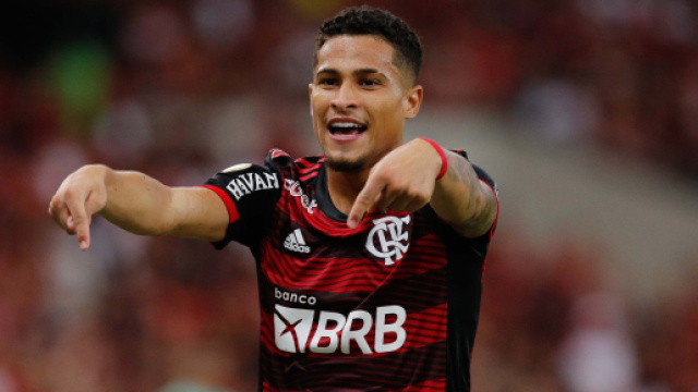 Calciomercato Milan: idea Joao Gomes per la mediana.