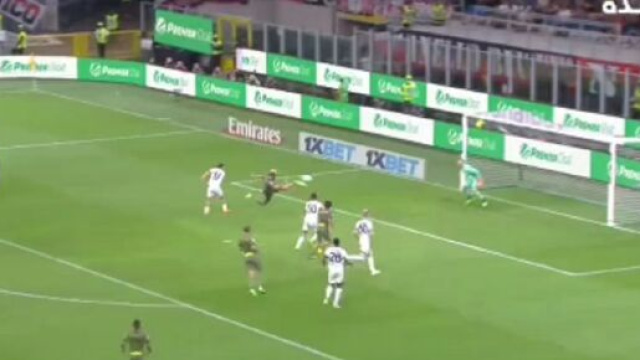 Le magnifique but d'Olivier Giroud retourne la Toile (capture Youtube)