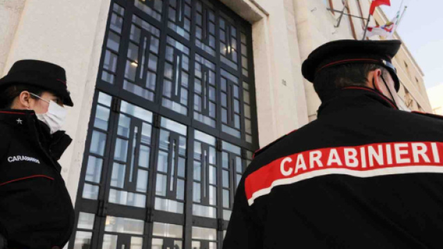 Terni, pap&agrave; fa provare la cocaina al figlio 12enne: 'Ti do la polvere magica'.