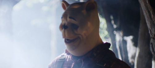'Winnie the Pooh: Blood and Honey' ganha primeiro trailer (Reprodu&ccedil;&atilde;o/ITN Studios)