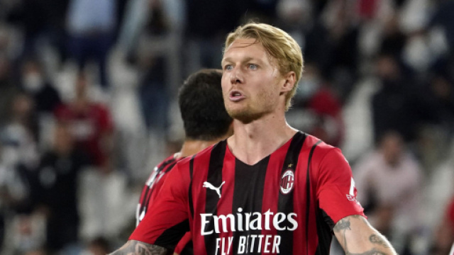 In foto Kjaer, difensore del Milan.