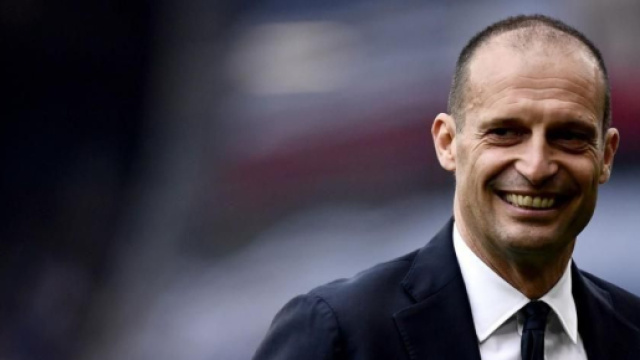 Massimiliano Allegri gradirebbe l'acquisto di Paredes.