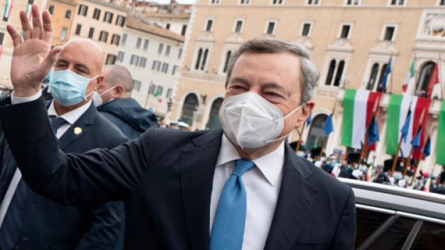 In attesa degli aiuti di Draghi, arrivano i bonus da 200 a 700 euro per le bollette tra i sostegni dei Comuni anche senza RdC.