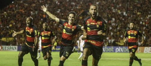 Triunfo importante dos pernambucanos na Iha do Retiro (Reprodu&ccedil;&atilde;o/Instagram/@rbandeirafotografia/@sportrecife)