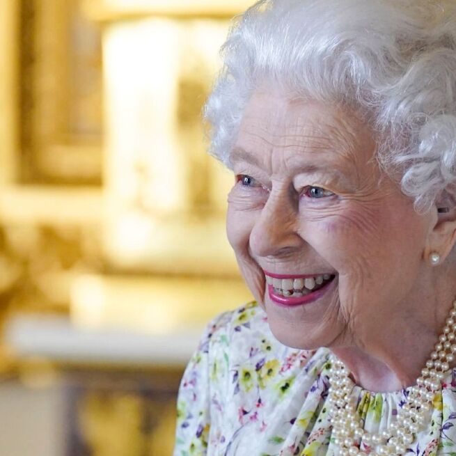 Les chiens de la reine Elizabeth II ne seront pas enterr&eacute;s vivants avec elle (Facebook/The Royal Family)