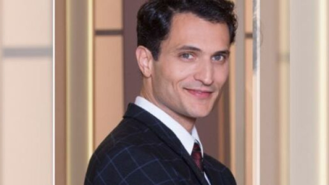 Vittorio Conti in una scena de Il Paradiso delle Signore.