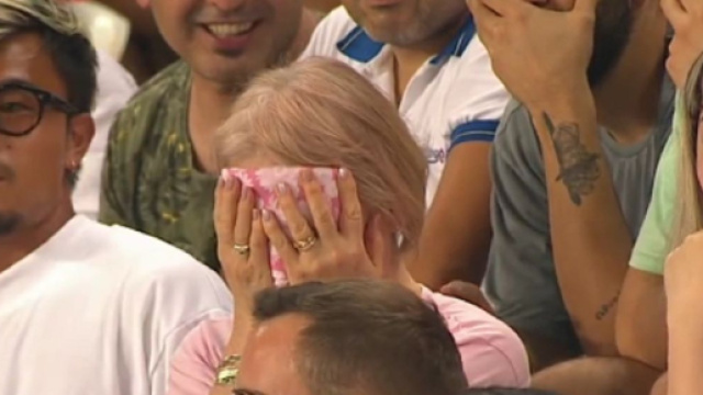 Un carton rouge apr&egrave;s 13 secondes devant sa famille m&eacute;dus&eacute;e, Nakajima fait le buzz (capture YouTube)