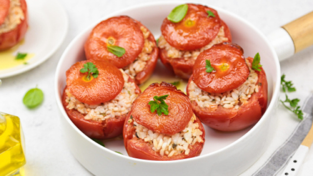 Pomodori capricciosi, ottimi da servire in estate.