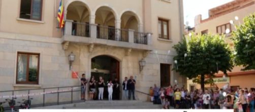 El acto en recuerdo a la ni&ntilde;a fallecida ha sido muy emotivo - Captura Antena 3