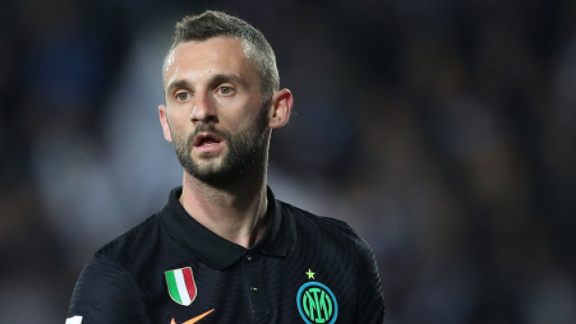 Calciomercato Inter: possibile offerta del Barcellona per Brozovic in estate.