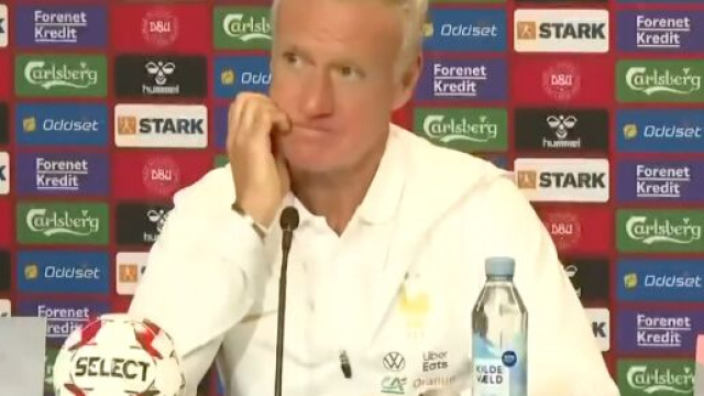 Deschamps cash sur le cas Giroud. (cr&eacute;dit Twitter Equipe)